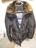 Winterjacke  PEUTEREY Damen.Gr 42.. 7 22 PTY 02 Bremen-Mitte - Bahnhofsvorstadt  Vorschau