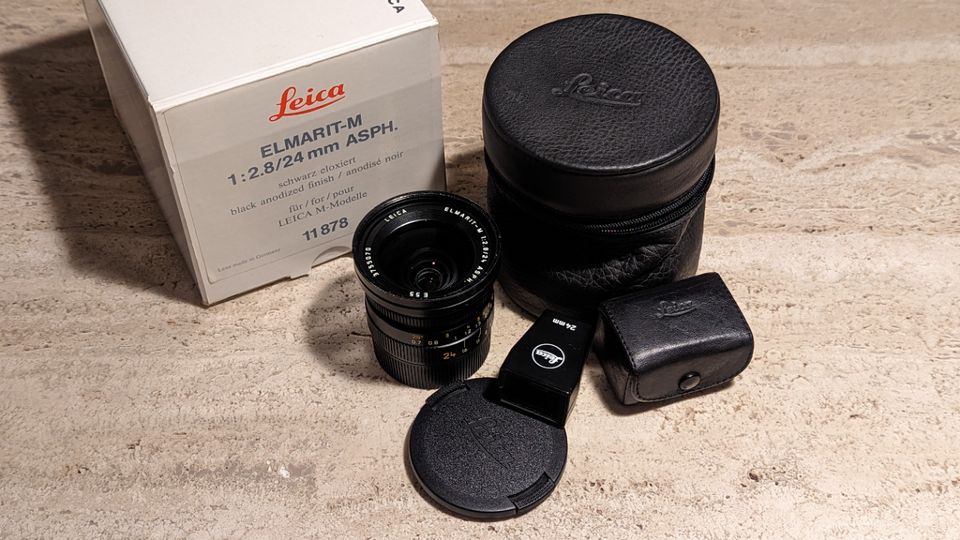 Leica Elmarit-M 24mm/2,8 Asph. E55 mit 24mm Aufstecksucher in Hamburg