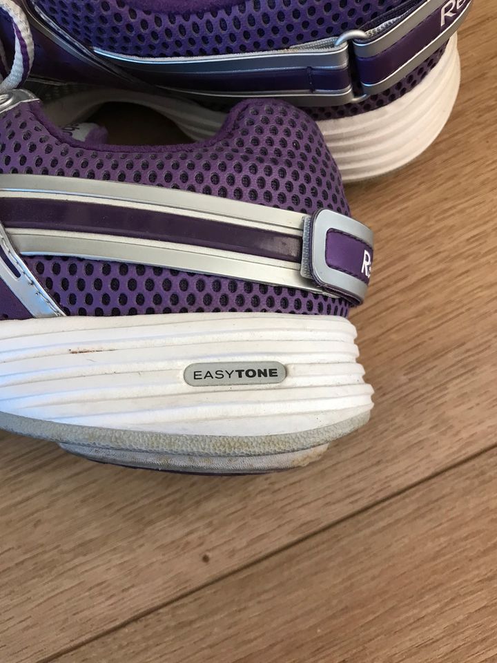 Reebok Easytone Größe 38 in Mönchengladbach