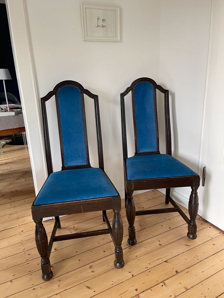 Antike Stühle in Bad Pyrmont