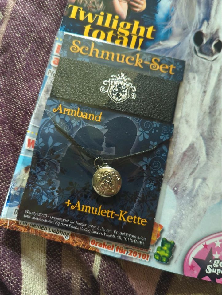 10 alte Hefte Zeitschriften Twilight kette Schmuck Magnet Kalende in Lübeck