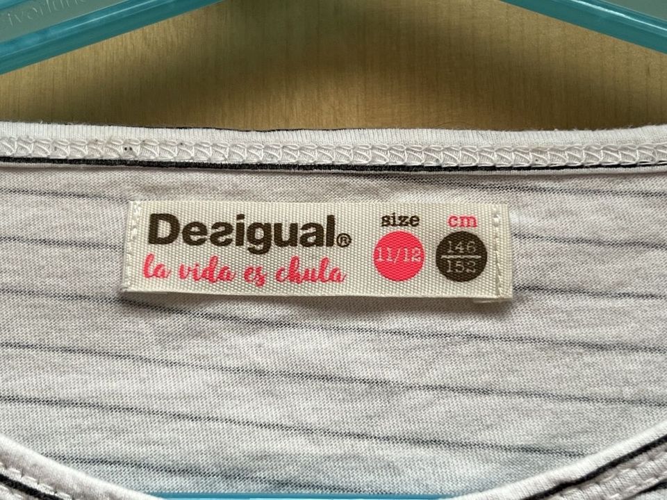 Shirt von Desigual mit Wendepailletten Größe 11/12 bzw. 146/152 in Hannover