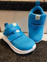 Nike Kinderschuhe in Größe 23,5 Niedersachsen - Himmelpforten Vorschau
