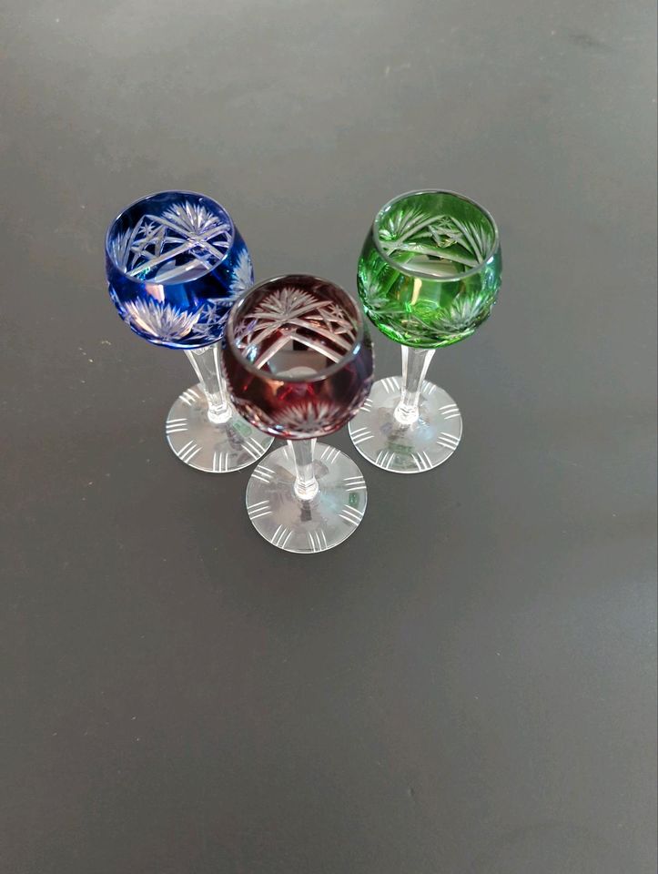 Lausitzer Glas -  bunte Likörgläser Römergläser 12 cm Höhe in Bad Homburg