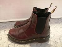 Dr. Martens Stiefel/Stiefetten dunkelrot Gr. 38 Hessen - Braunfels Vorschau