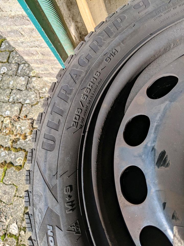 4* Goodyear UltraGrip 9 205/55 R16 91H auf Audi Stahlfelgen in Rommerskirchen