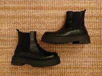 Zign Lederstiefel Chelsea Boots Gr. 39 schwarz wenig getragen Friedrichshain-Kreuzberg - Kreuzberg Vorschau