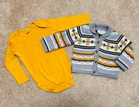 Gefütterte Baby Weste / Strickjacke + Body Gr. 62/68 Saarland - Homburg Vorschau