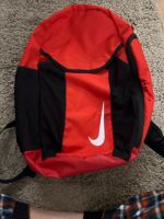 Roter Nike Rucksack Hannover - Südstadt-Bult Vorschau