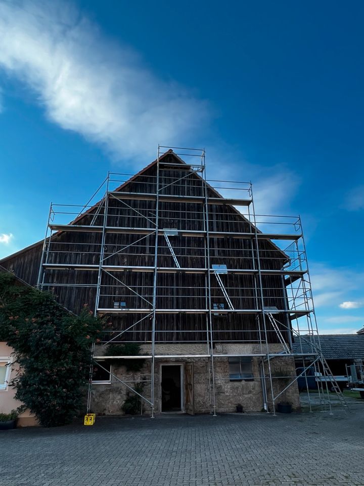 Gerüstbau Gerüstverleih Zimmerer Maurer Dachdecker PV Montage in Kronach