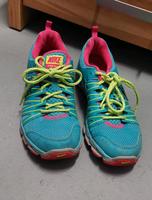 Nike Sportschuhe Gr.38.5 Niedersachsen - Peine Vorschau