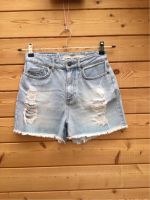 Vero Moda Denim, Jeansshorts, kurze Shorts, Hotpants, XS,hellblau Nordrhein-Westfalen - Mülheim (Ruhr) Vorschau