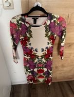 Kleid H&M Blumenmuster Baden-Württemberg - Künzelsau Vorschau