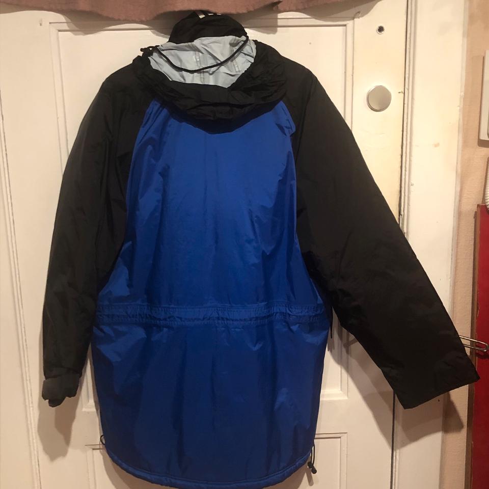 Warme etwas dickere Adidas Jacke Gr. 7 Festpreis 15€ !!! in Hamburg