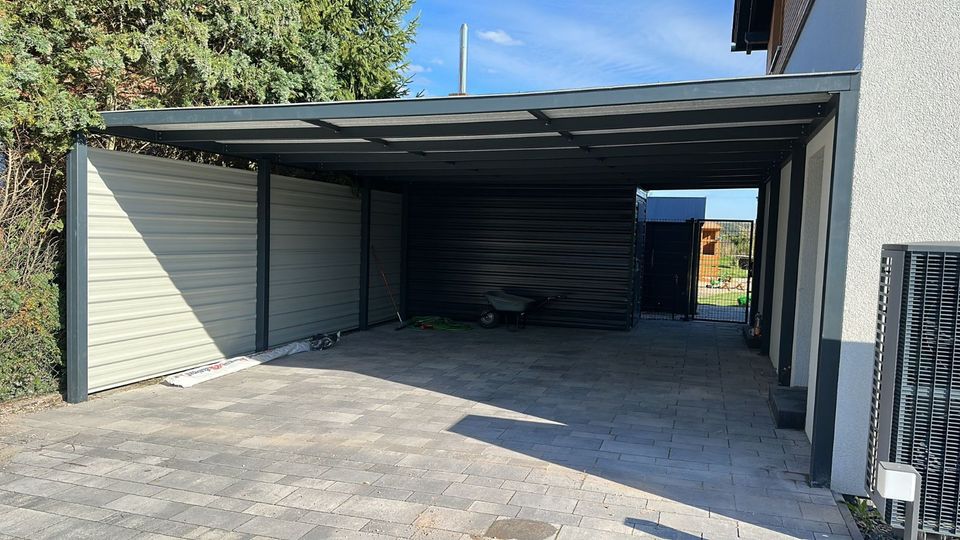 Carport, Carports auf Maß, Feuerverzinkter Stahl, mit Hauswirtschaftsraum - breite Angebote in Falkensee