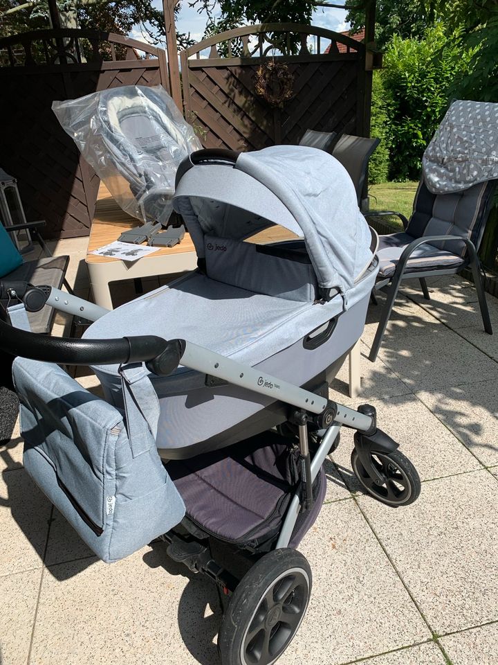 Kinderwagen Jedo Tamel in Dollern