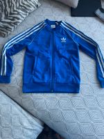 Adidas a Jacke Strickjacke Pulli gr.140/144 königsblau 9-10jahre Brandenburg - Teltow Vorschau