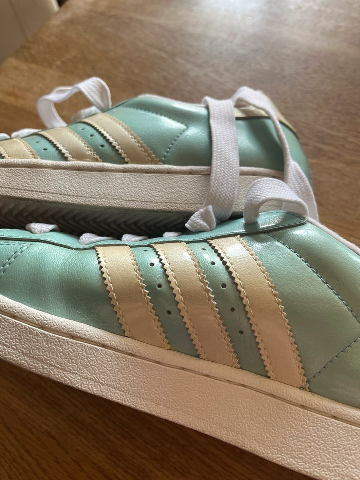 Adidas Sneaker in Raesfeld