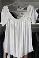Tom Tailor Hängerchen Bluse Carmen-Ausschnitt Schulterfrei creme Niedersachsen - Rastdorf Vorschau