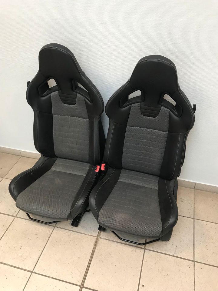 Opel Corsa D OPC NRE Nürburgring Recaro Sitze VW BMW Audi Seat * in Köthen (Anhalt)