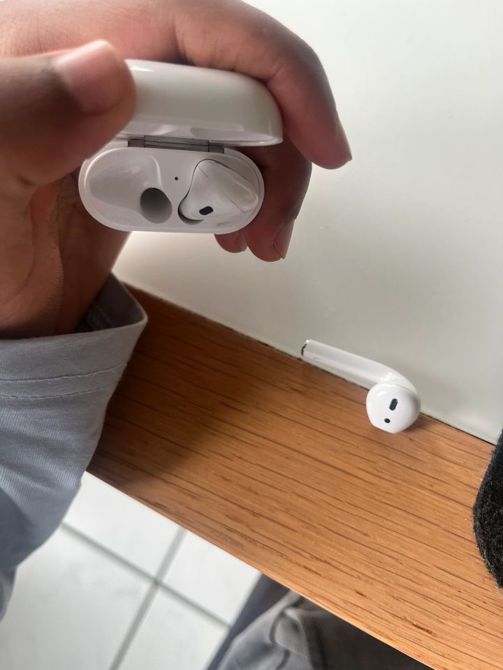 Apple Air Pods in Münster