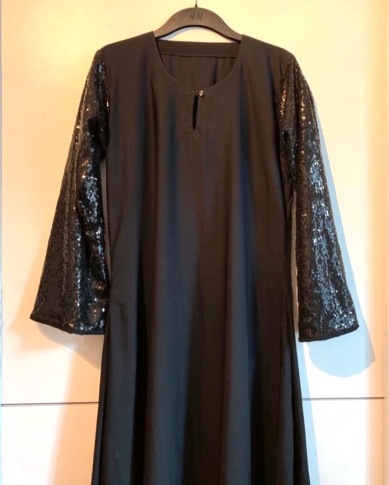 Abaya Kleid, arabisch, schwarz, Pailletten Ärmel in Dortmund