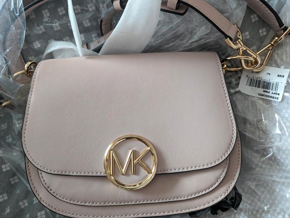 Michael Kors Tasche neuwertig in Kaiserslautern