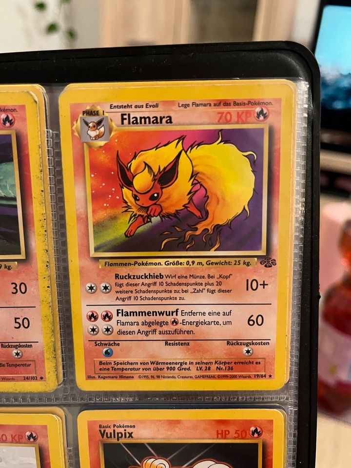 Pokémonkarte „Flamara“ - 19/64 in Essen-West