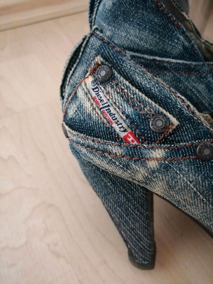 Pumps Jeans v. Diesel Gr. 38 ❗incl. Versand ❗ in Deggendorf