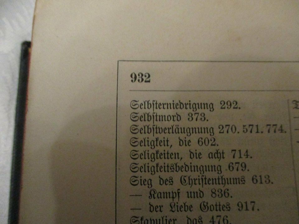 ANTIQUARISCHES  HEILIGENBUCH  von  1888 in Kreuzebra