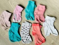 8 Paar Socken Strümpfe Söckchen Größe 74 80 Niedersachsen - Walsrode Vorschau