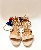 Sandalen mit Fransen Bändel von & other stories beige grün Gr. 38 Wiesbaden - Nordenstadt Vorschau