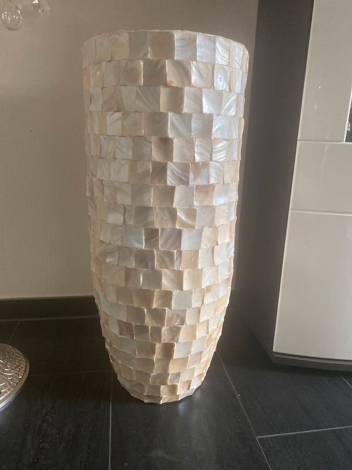 Wunderschöne große Vase in Oberhausen