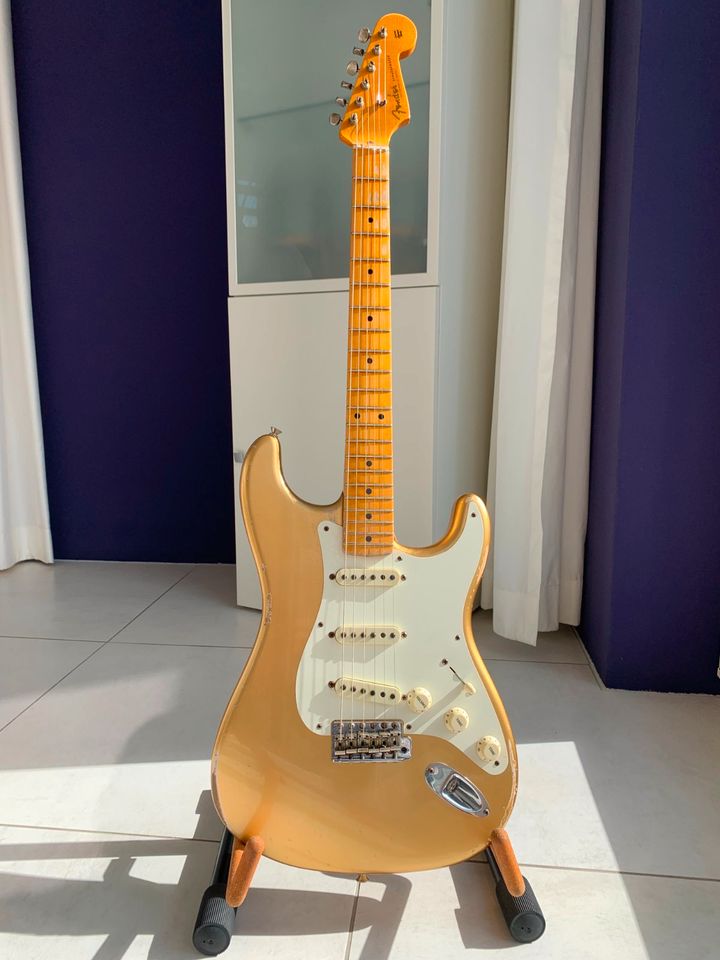 2015 Fender Custom Shop 1957 Relic Stratocaster HLE Gold | 3,1kg! in Niebüll