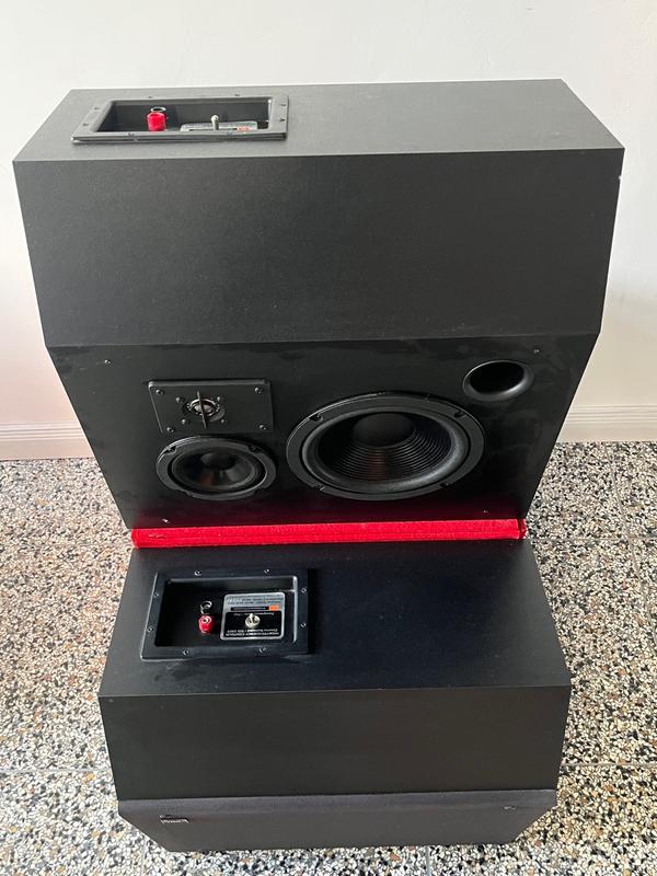 Used JBL 8330 Loudspeakers for Sale | HifiShark.com Used JBL 8330 Loudspeakers for Sale | HifiShark.com