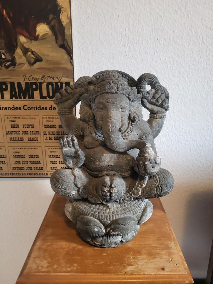 Ganesha aus Stein in Essen