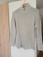 Pulli von Reserved Düsseldorf - Düsseltal Vorschau