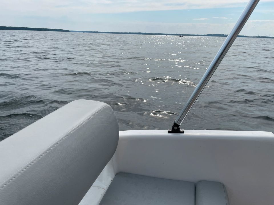 Motorboot zum Verkauf in Plau am See