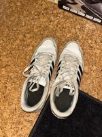 Schuhe Adidas Gröse 40 Bayern - Rotthalmünster Vorschau