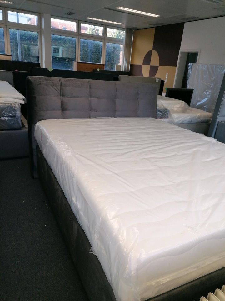 Bett Boxspringbett 140x200 cm samt *Möbel Outlet Osnabrück* in Osnabrück