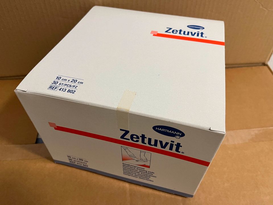 Zetuvit 10 x 20 cm- Saugkompressen (abgelaufen) in Ebelsbach