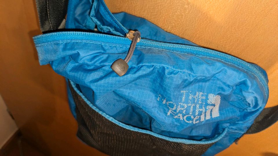 The North Face Tasche Umhängetasche Travel Bag blau TNF in Mittenwald