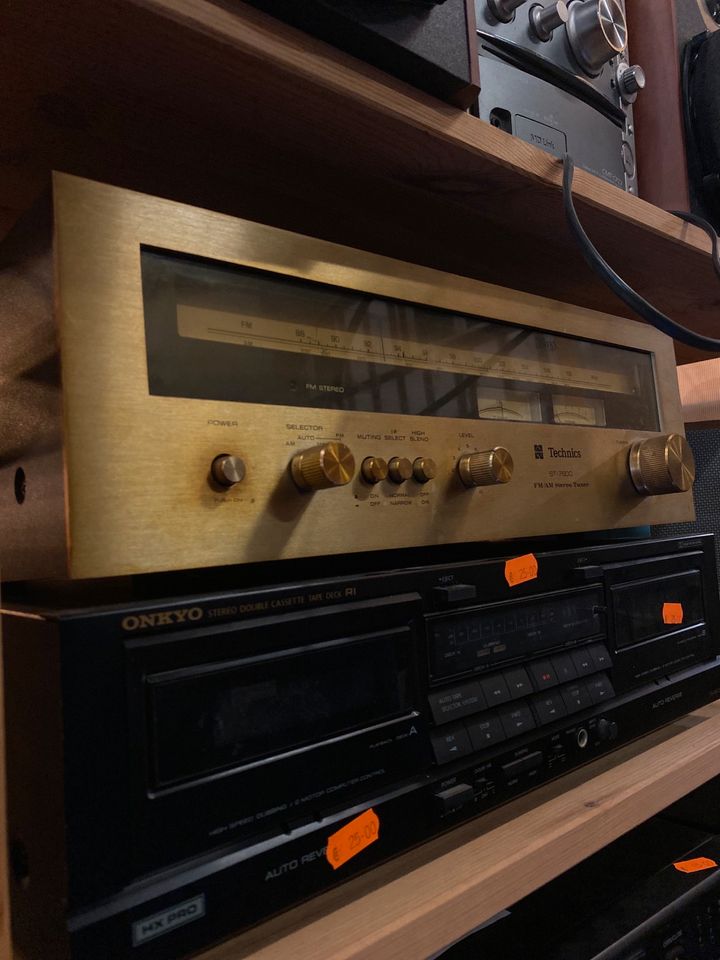 Technics ST-7600 FM/AM Stereo Tuner in Essen