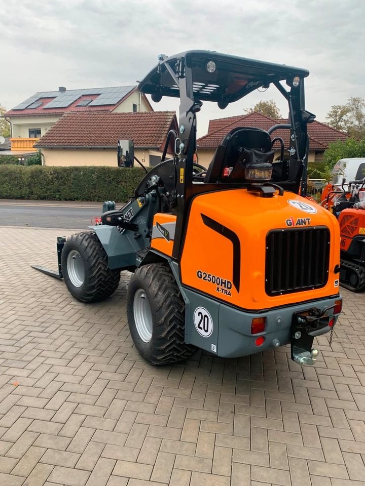 GIANT G2500HD X-TRA Y in Burgsinn