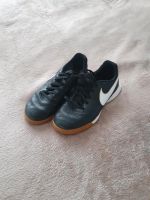 Nike Kinder Fussballschuhe Hallenschuhe Hessen - Rüsselsheim Vorschau