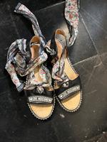 Sommer Schuhe -Love  Moschino Dortmund - Mitte Vorschau