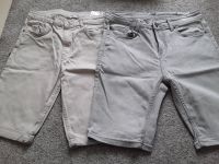 2 Jeans Shorts Gr. 170 & S H& M, New Yorker Nordrhein-Westfalen - Hürth Vorschau