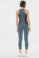 Jumpsuit von Reebok, Größe L Düsseldorf - Unterbilk Vorschau