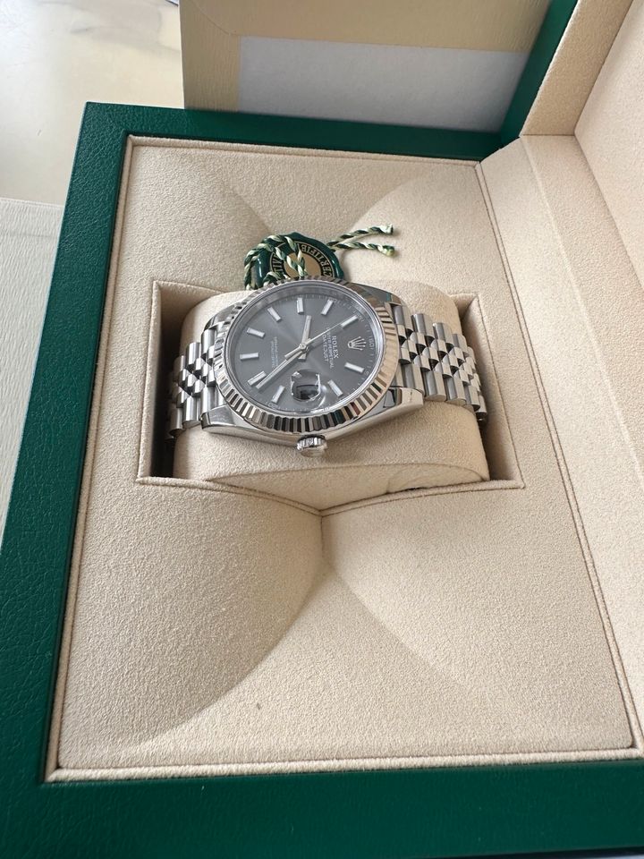 Rolex Datejust 41, Weissgold , Referenz 126334 in Solingen