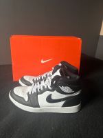 Nike Jordan 1 HIGH 44,5 Panda schwarz weiß US 10,5 Schuhe Thüringen - Ilmenau Vorschau